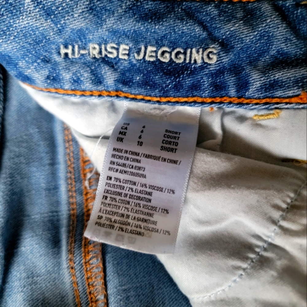 American Eagle High-rise jeans size 6